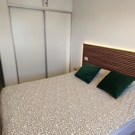 Lägenhet Rose Mary Ocean View