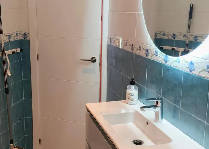 Rose Mary Ocean View Апартаменты Лос Кристианос